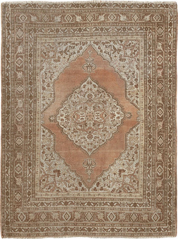 ANTIQUE TABRIZ