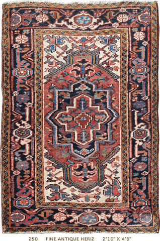 ANTIQUE HERIZ