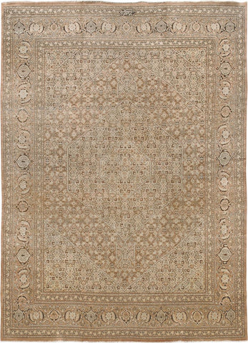 ANTIQUE TABRIZ
