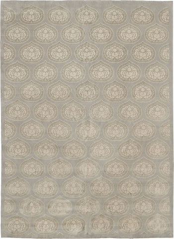 MODERN W/SILK