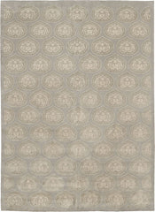 MODERN W/SILK