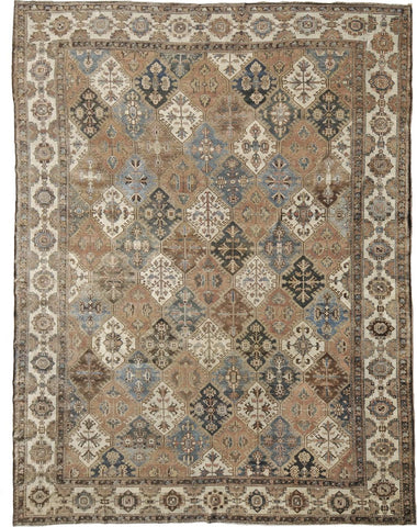 ANTIQUE BAKHTIARI
