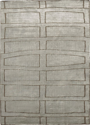 MODERN W/SILK
