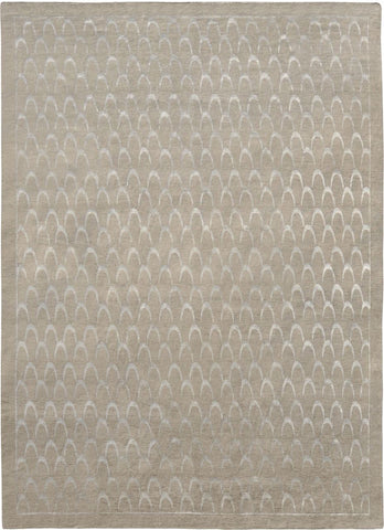 MODERN W/SILK