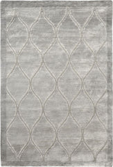 MODERN W/SILK