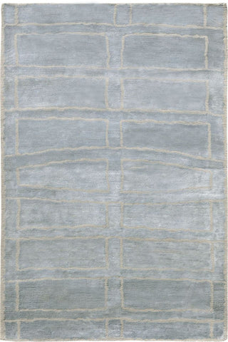 MODERN W/SILK
