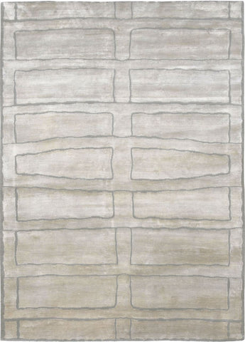 MODERN W/SILK