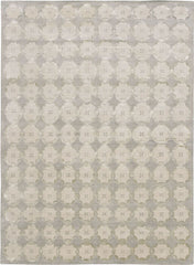 MODERN W/SILK