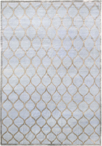 MODERN W/SILK