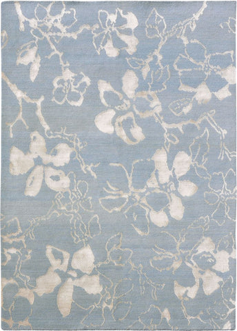 MODERN W/SILK