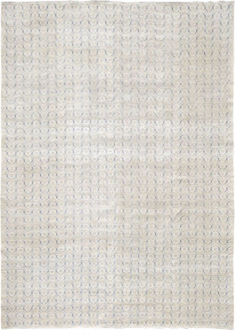 MODERN W/SILK