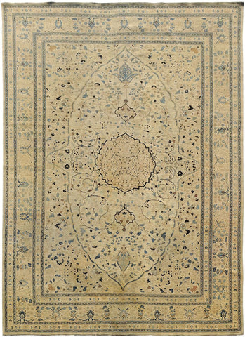 ANTIQUE TABRIZ