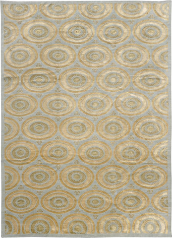 MODERN W/SILK