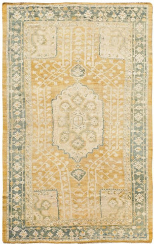 FINE ANTIQUE OUSHAK