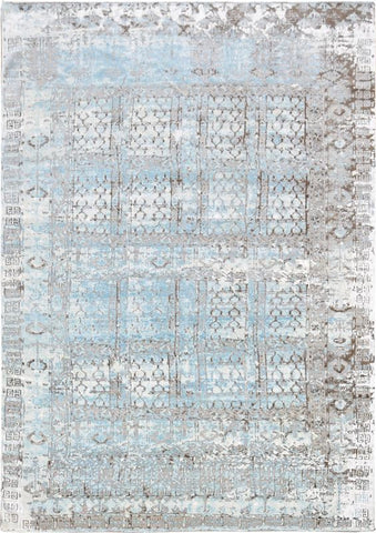 MODERN W/ SILK
