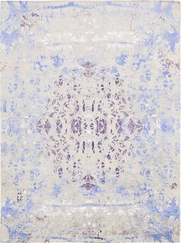 MODERN W/ SILK